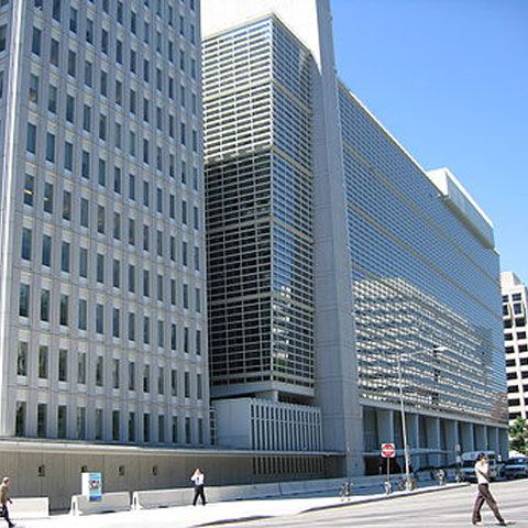 Banca Mondială a virat României primul împrumut de 300 milioane euro