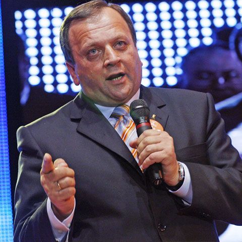 Guvernul dă 11 milioane pentru inundaţii unor judeţe portocalii