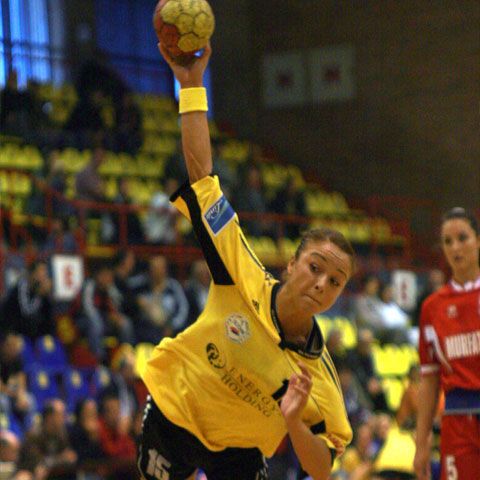 Handbal: Oltchim-Rulmentul Braşov 31-25, într-o partidă din etapa a 5-a a Ligii Naţionale feminine