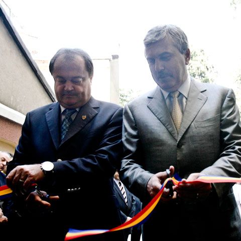 Blaga spune că procedura desemnării preşedinţilor de secţii de vot a fost modificată de Nica