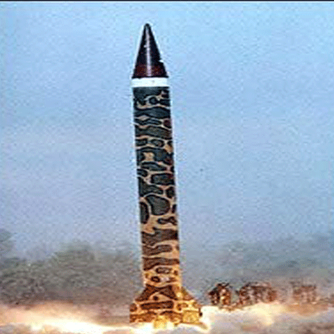 Rusia trebuie să coopereze cu România pentru a şti ce instalează SUA în bazele de aici - expert rus