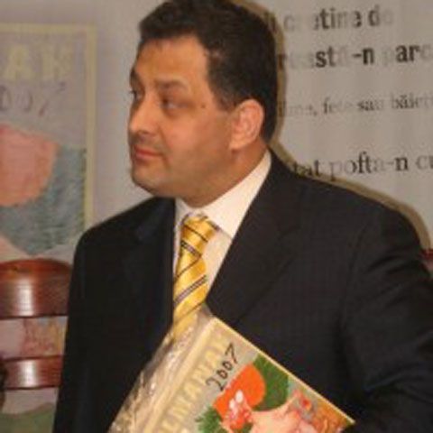 PD-L: Lupta lui Vanghelie cu gramatica, logica şi bunul-simţ este reprezentativă pentru oferta PSD