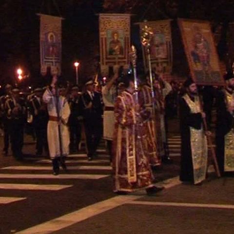Peste 5.000 de credincioşi au participat la procesiunea religioasă de Sfântul Dumitru
