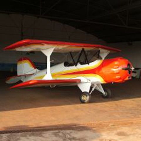 Un pilot s-a sacrificat pentru a salva nouă oameni