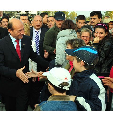 Cum arată alegătorii lui Antonescu, Băsescu şi Geoană, priviţi prin Chestionarul lui Proust