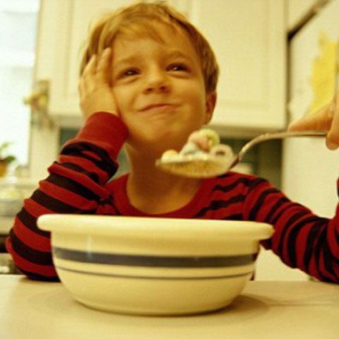 Cerealele servite la micul dejun au mai mult zahăr decât gogoşile