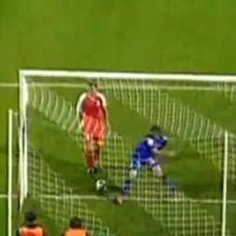 VIDEO / Cea mai mare ratare din istoria fotbalului!