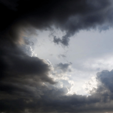 Vremea este în răcire, iar precipitaţiile şi vântul se intensifică - VEZI PROGNOZA METEO