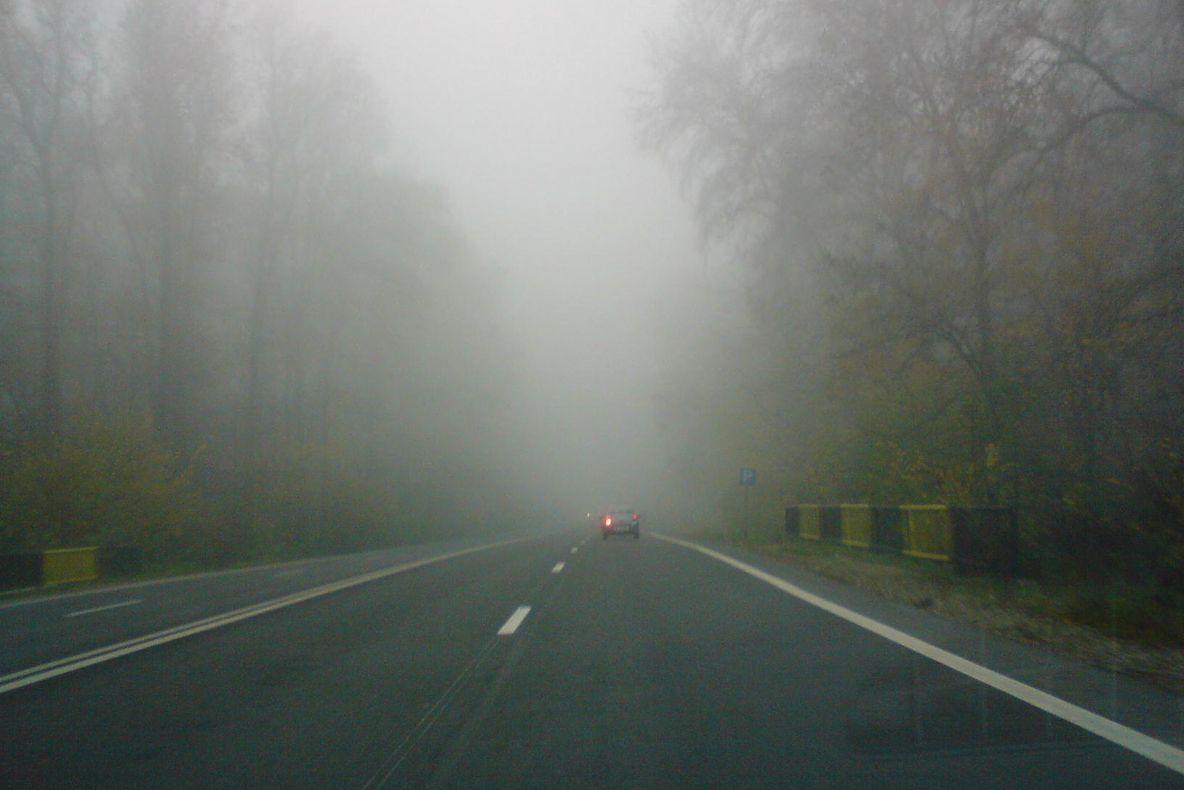 Mai multe zboruri au fost redirecţionate de la Timişoara la Sibiu şi Cluj din cauza ceţii