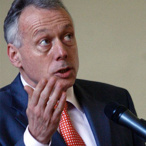 Borbely i-a spus lui Aurescu că, din păcate, este un ministru de sacrificiu