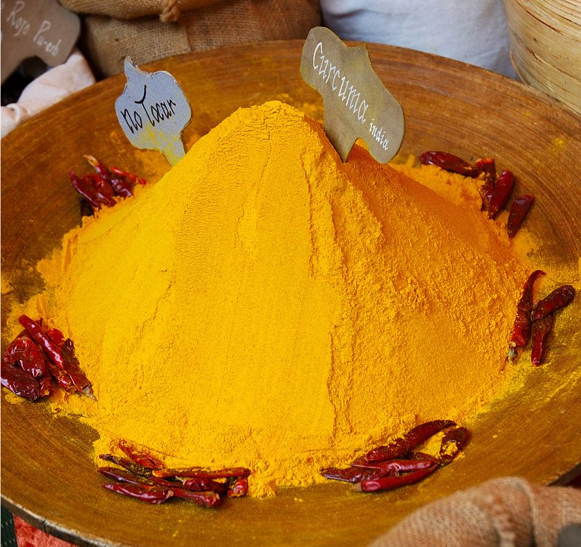 Şofranul indian omoară celulele canceroase