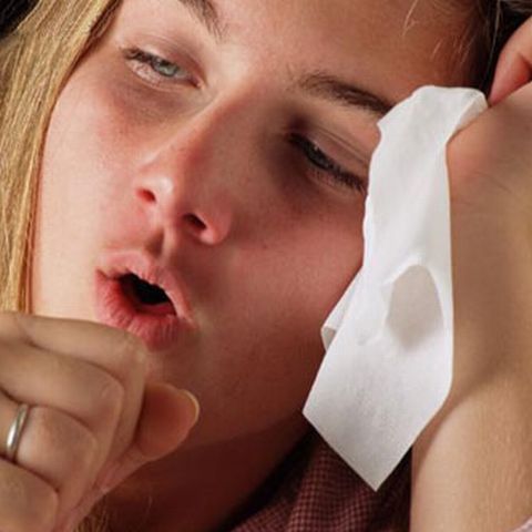 Aproximativ 30 de persoane au murit în Ucraina din cauza unui virus respiratoriu necunoscut