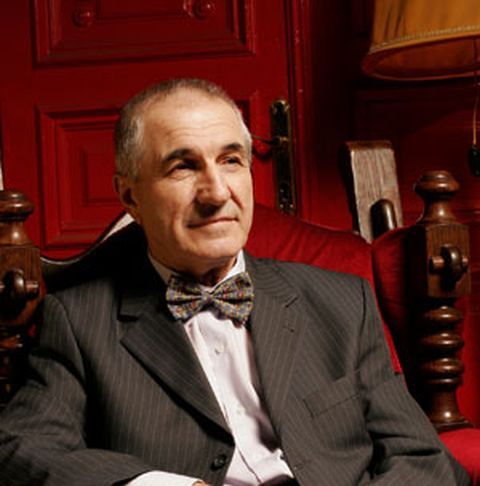 Gheorghe Dinică în stare extrem de gravă, infecţia i-a afectat mai multe organe vitale