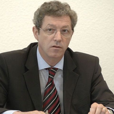 Streinu-Cercel: Gripa nouă este la început în România, ea ar putea provoca decesul a 20.000 de persoane în 2010