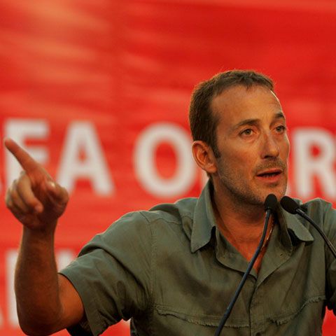 Mazăre: Această băşcălie de prim-ministru, numit Boc, a împărţit românii în două culori: negri şi portocalii