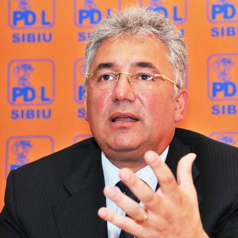 Videanu: Nimeni nu-şi poate permite să plătească salariile şi pensiile în această perioadă