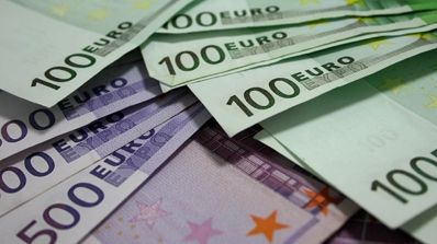 Doi arădeni au păgubit statul cu un milion de euro