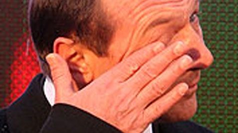 Băsescu: Nu am comentat filmul imediat pentru că nu aveam ochelarii la mine