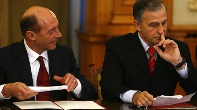 Băsescu: Cu Geoană ca preşedinte, se va aşterne o linişte mormântală