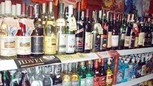  Băuturi şi ţigări în şcolile prahovene