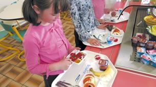 Patru cantine şcolare din judeţul Sibiu nu au mai primit aviz sanitar de funcţionare