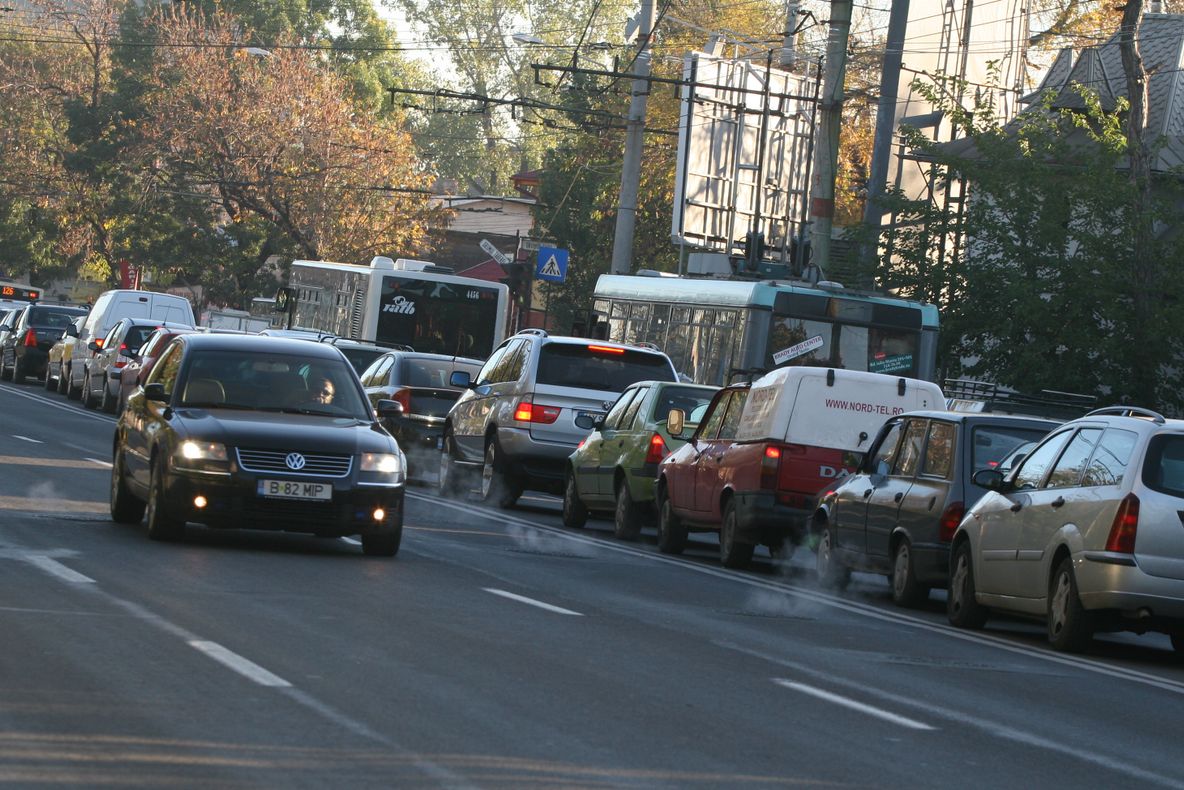 Şoferii care nu fac accidente vor beneficia de reduceri la plata RCA