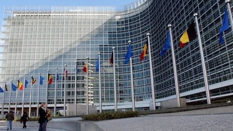 A fost dată publicităţii lista completă a Comisiei Europene 