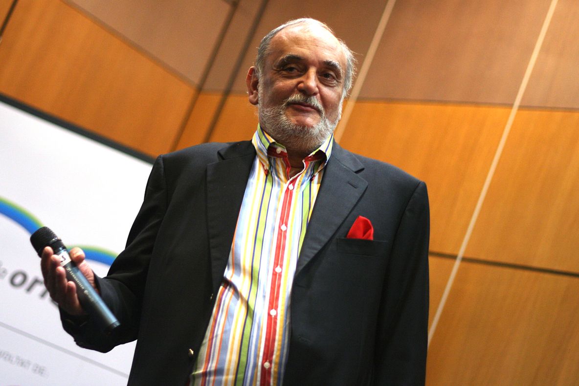 Patriciu: Am votat pentru o schimbare benefică şi pentru linişte