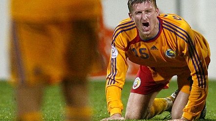 Atacuri de la distanţă între Goian şi Valeriu Argăseală!