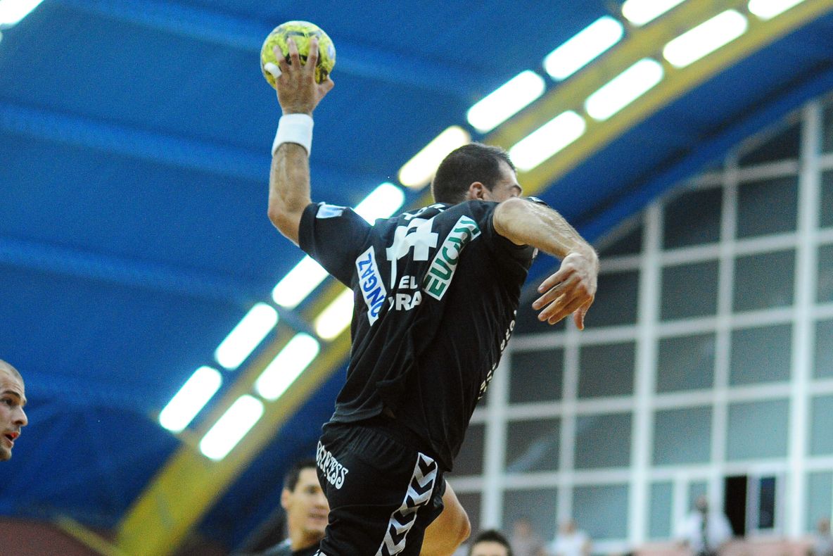 HCM Constanţa a câştigat derby-ul cu Steaua. Vezi rezultatele etapei a 10-a