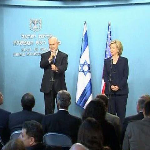 Hillary Clinton a plecat în Orientul Mijlociu pentru a sprijini procesul de pace