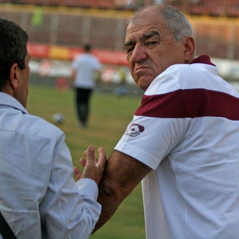 Hizo şi-a reziliat contractul cu Rapid