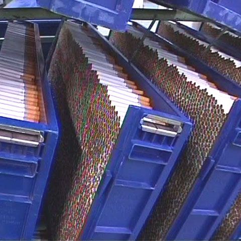 Producătorii au scumpit de luni ţigările premium cu 60 de bani pachetul 