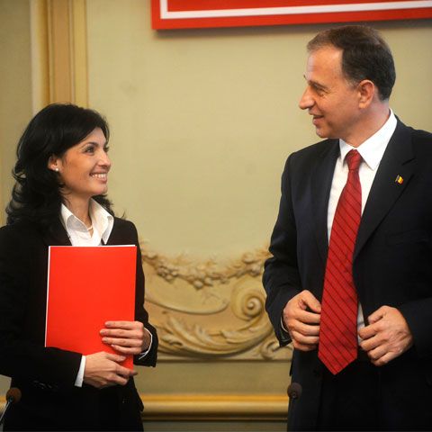 Mircea Geoană, susţinut de PIN şi Blocul Naţional al Revoluţionarilor în cursa pentru preşedinţia României