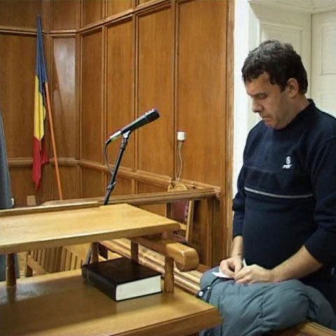 DNA a trimis în judecată primarii a două comune şi un viceprimar, pentru fals în documente