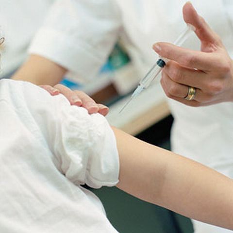 Nassar: Vaccinul antigripal nu a fost testat pe copii şi ar putea fi administrat abia din 2010