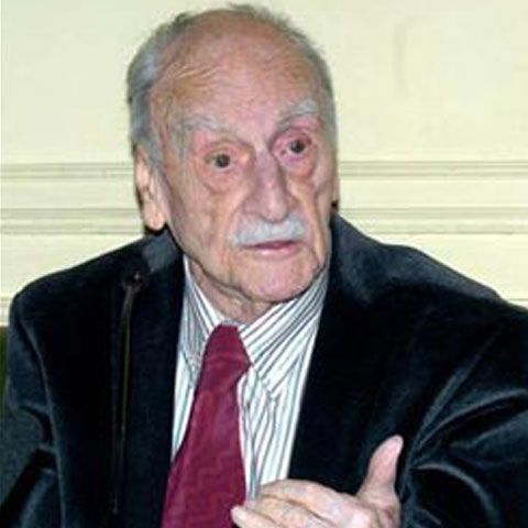 A murit scriitorul spaniol Francisco Ayala, la 103 ani