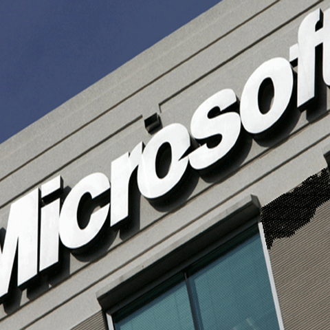 Microsoft va disponibiliza încă 800 de angajaţi pe plan mondial