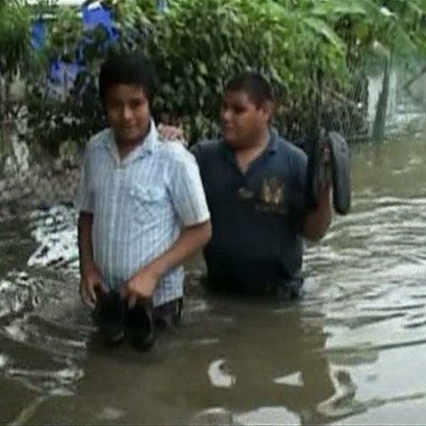 Inundaţii în Mexic. 44.000 de oameni au fost evacuaţi din calea apelor