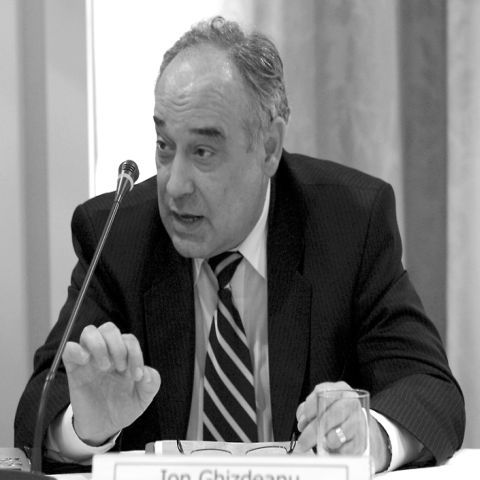 CNP estimează 685.000 de şomeri la finalul anului, dar prevede mai puţini salariaţi