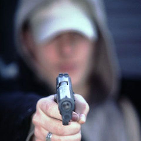 Un copil de 10 ani din SUA a sunat la 911 pentru a anunţa că şi-a împuşcat tatăl în cap. AUDIO