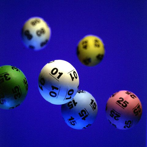 Câştig record la loteria britanică: 91 de milioane de lire sterline