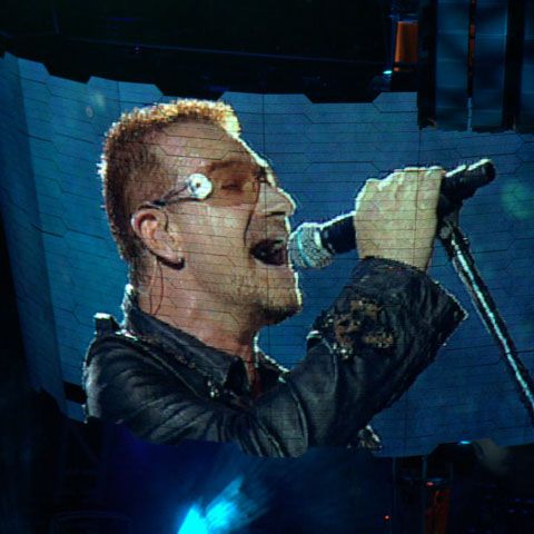 Record de vizitatori pe YouTube: 10 milioane de spectatori virtuali la concert U2