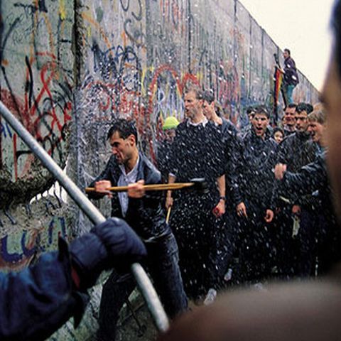 Putin se declară nostalgic după Germania de Est