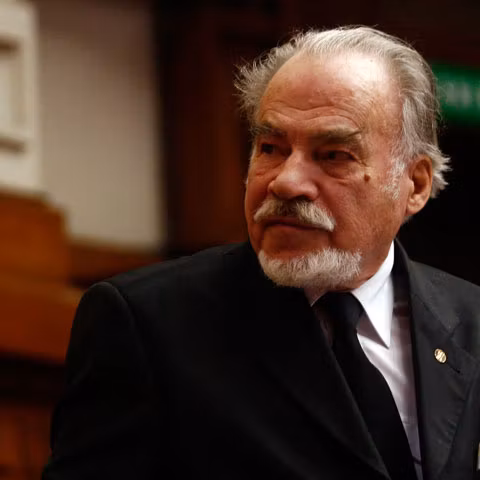 EVZ: Cazul Berindei - tatăl care şi-a turnat fiul la Securitate     