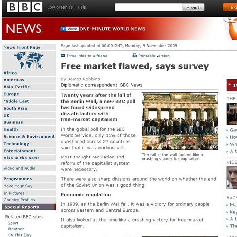 Lumea este dezamăgită de capitalism la 20 de ani de la căderea Zidului