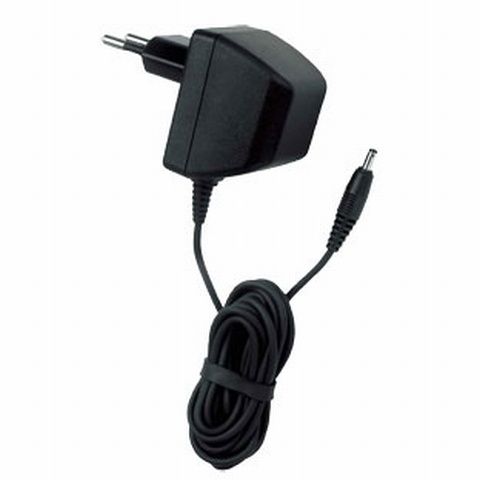 Nokia retrage de pe piaţă 14 milioane de încărcătoare defectuoase de telefoane mobile