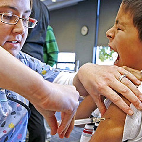 România importă vaccinul antigripal pe care Polonia l-a refuzat, pentru că nu a fost testat