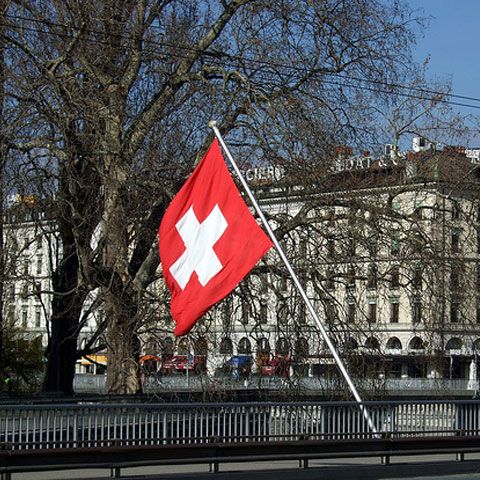 Elveţia ar putea să îşi trimită deşeurile în România şi Bulgaria