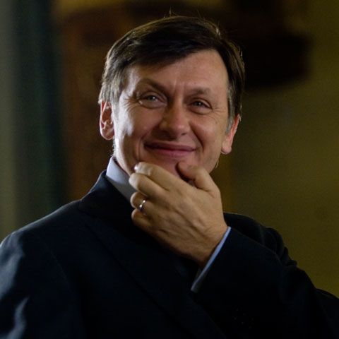 Antonescu către Băsescu şi Solomon: Nu ne este frică, nu e Oltenia lor!
